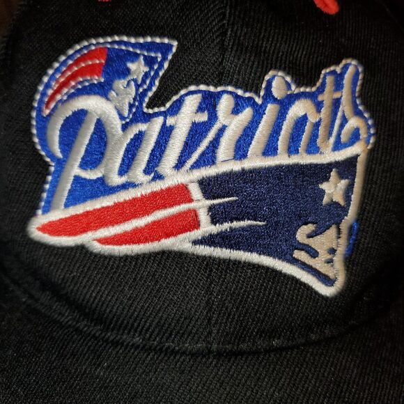 New England Patriots Strap-back Hat - Picture 2 of 9